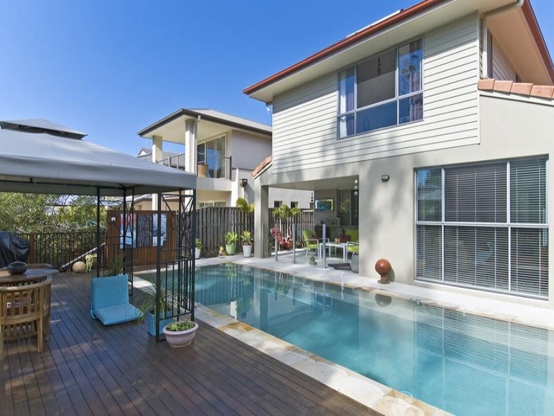 25 Royal Links Drive, Robina QLD 4226