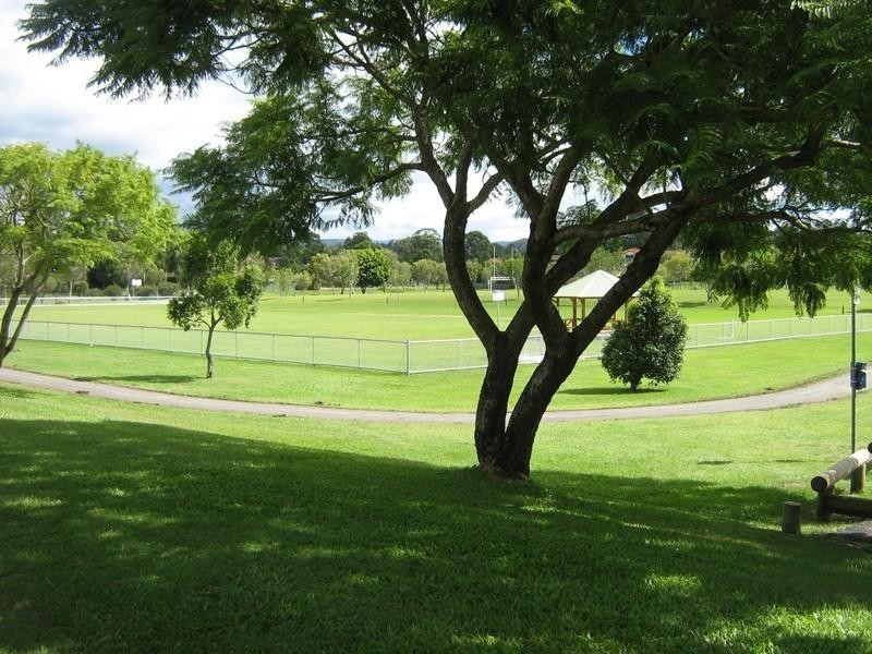 4/44 Frascott Avenue, Varsity Lakes QLD 4227