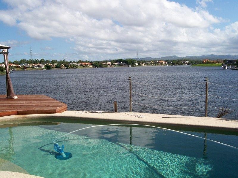 122 Port Jackson Boulevard, Clear Island Waters QLD 4226