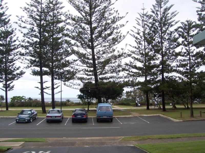 13/182 The Esplanade, Burleigh Heads QLD 4220