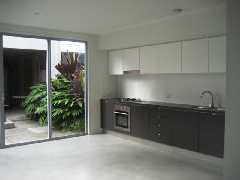 2 Watts Drive, Varsity Lakes QLD 4227