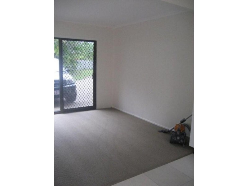 4/44 Frascott Avenue, Varsity Lakes QLD 4227