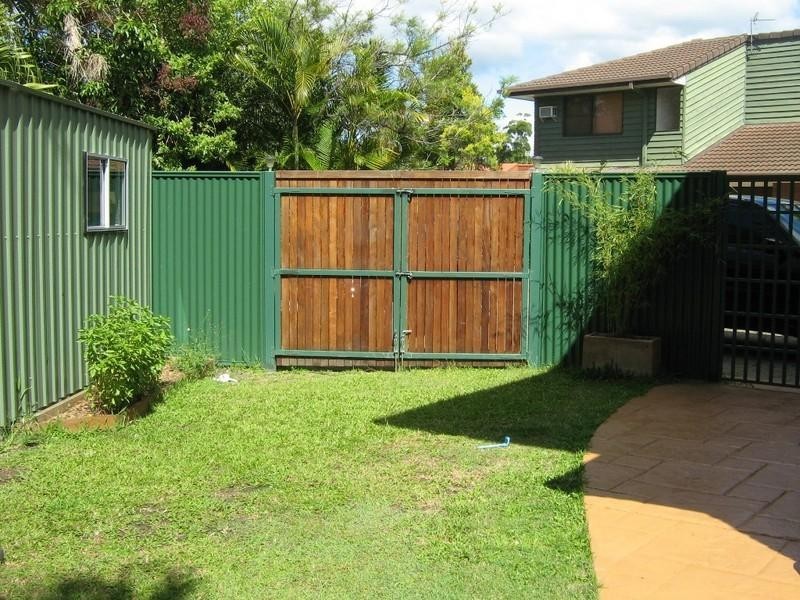 4/44 Frascott Avenue, Varsity Lakes QLD 4227