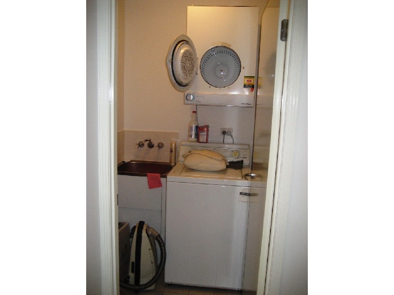 Varsity Lakes QLD 4227