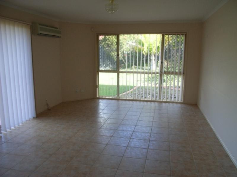 6 Sparford Close, Mudgeeraba QLD 4213