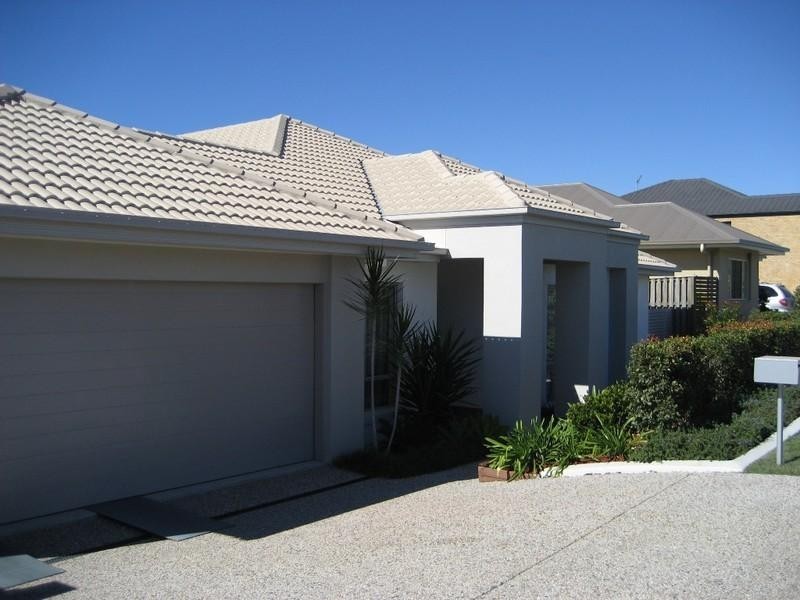 Varsity Lakes QLD 4227