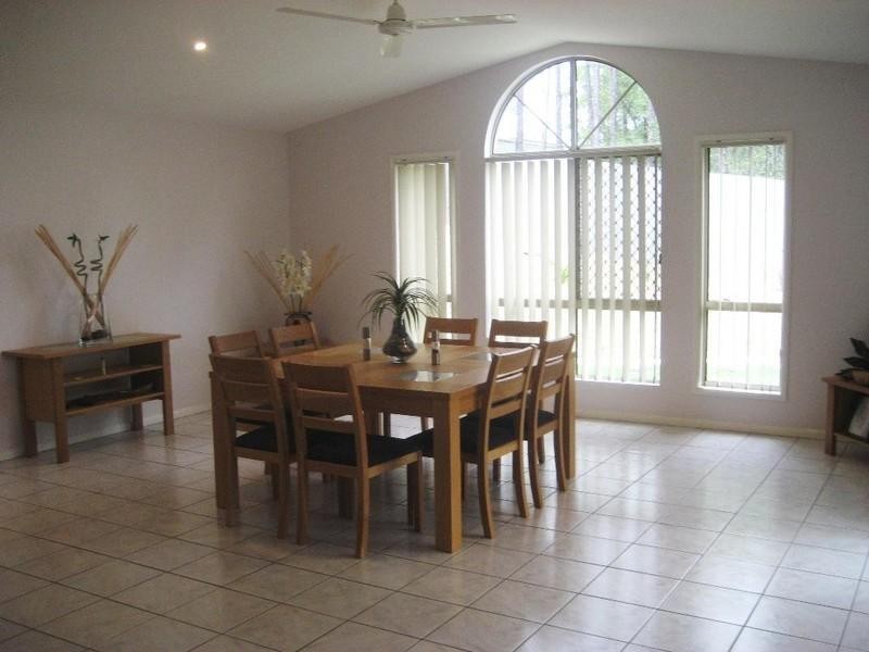 7 Duice Court, Oxenford QLD 4210