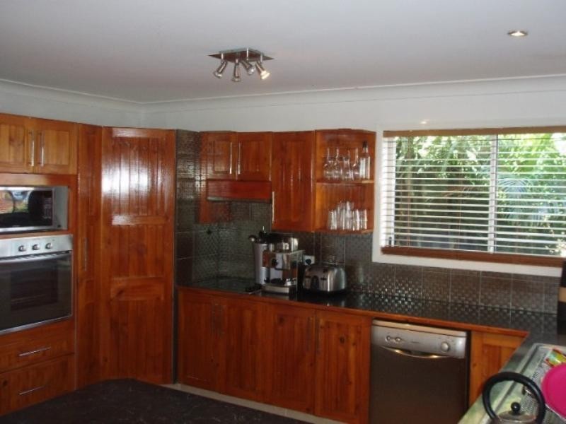 6 Prestwick Court, Robina QLD 4226