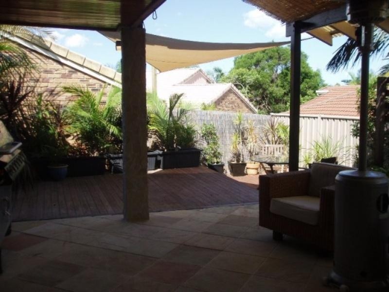 6 Prestwick Court, Robina QLD 4226