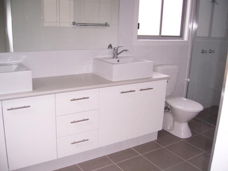 2/8 Mapleton Circuit, Varsity Lakes QLD 4227