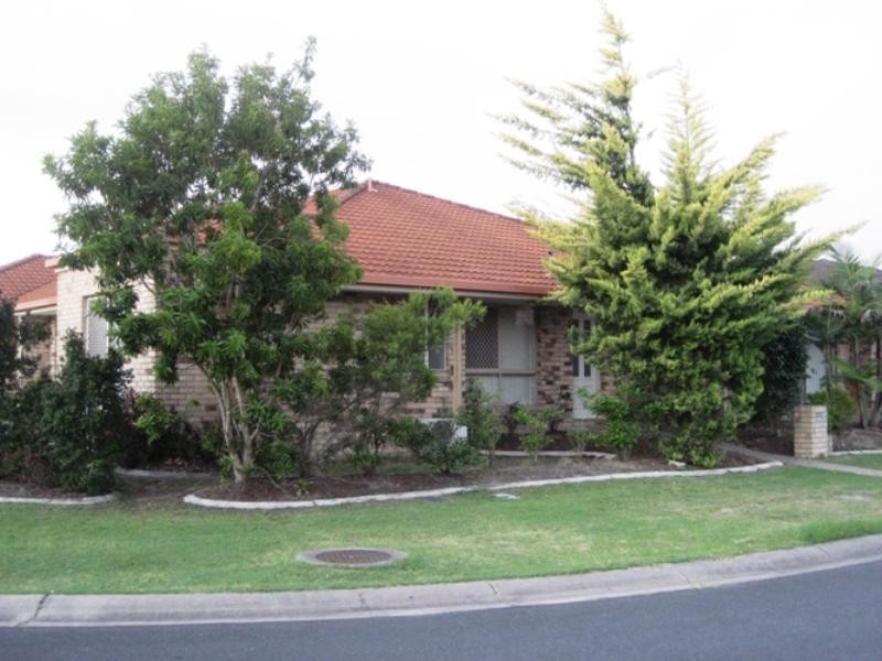 2/14 Dartmouth Court, Varsity Lakes QLD 4227