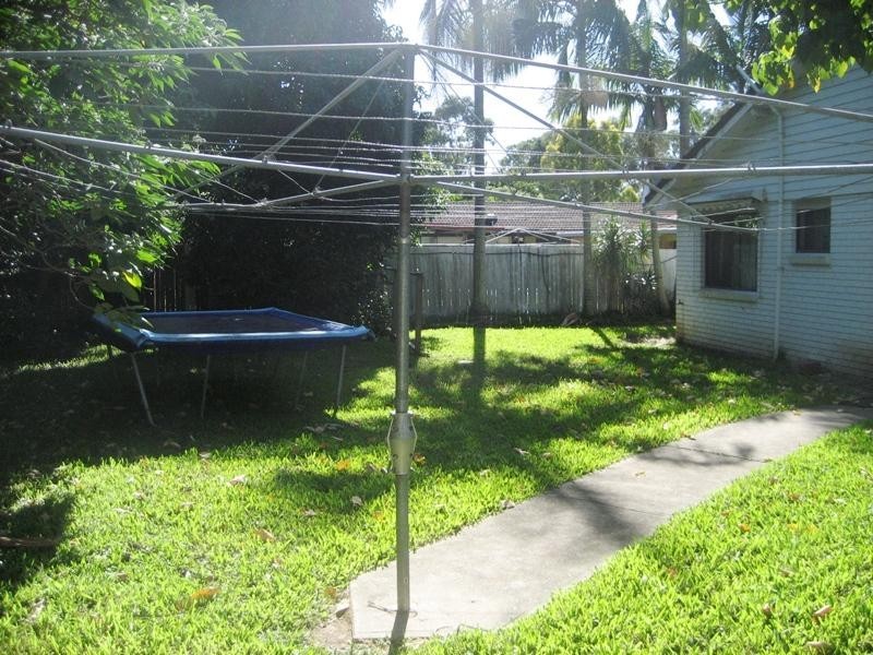 6 Mooyumbin Court, Nerang QLD 4211