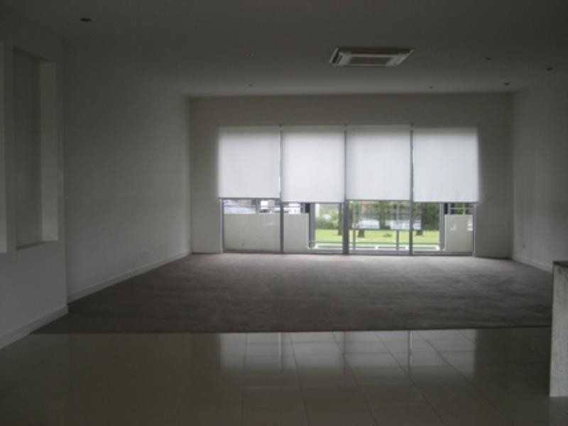 17/10 Valbonne Street, Varsity Lakes QLD 4227