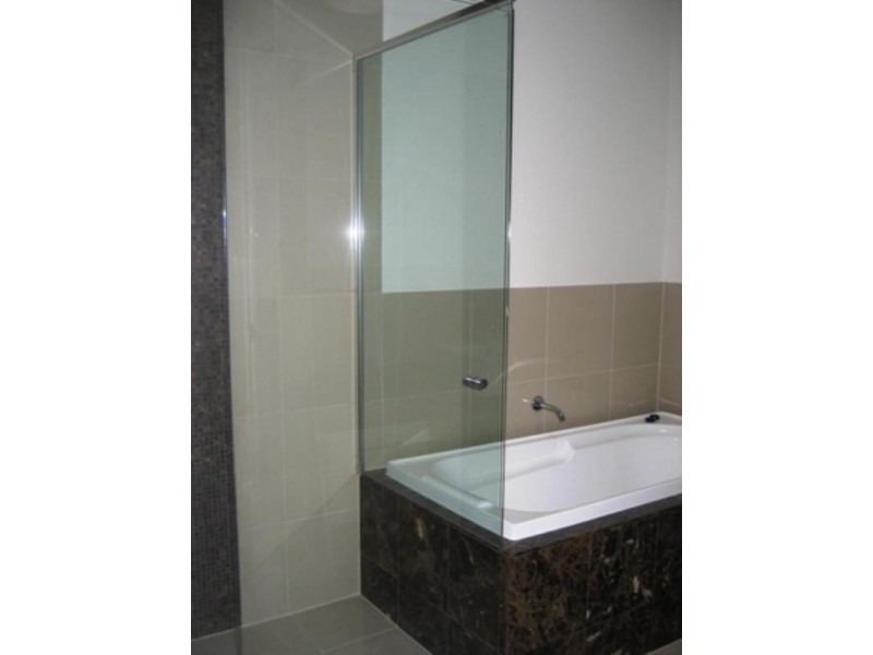 17/10 Valbonne Street, Varsity Lakes QLD 4227