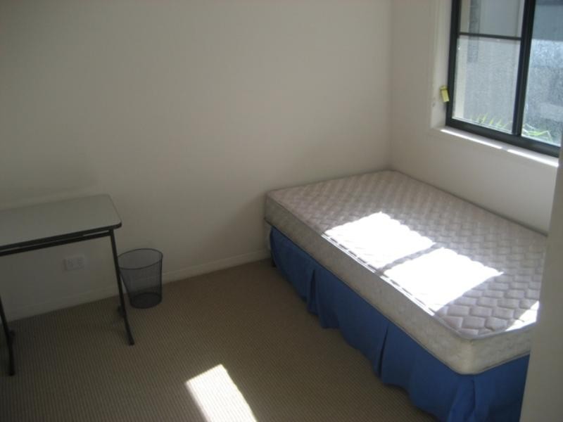 27/201 Market Square, Varsity Parade, Varsity Lakes QLD 4227