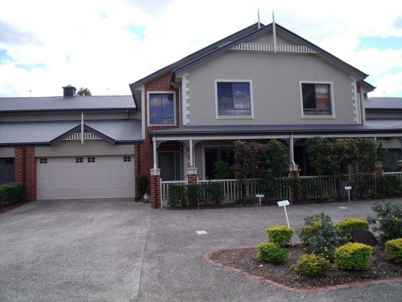 12/55 Paradise Springs Avenue, Robina QLD 4226