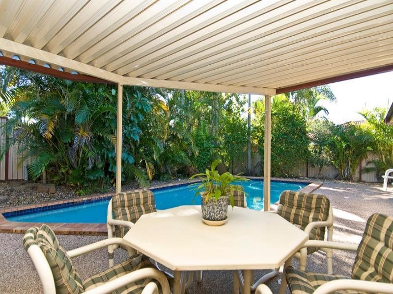3 Northwood Close, Robina QLD 4226