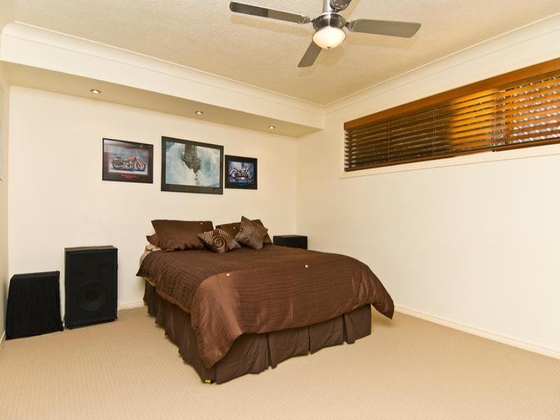 3 Northwood Close, Robina QLD 4226