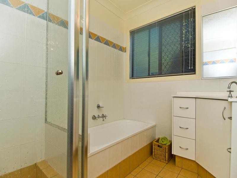 3 Northwood Close, Robina QLD 4226