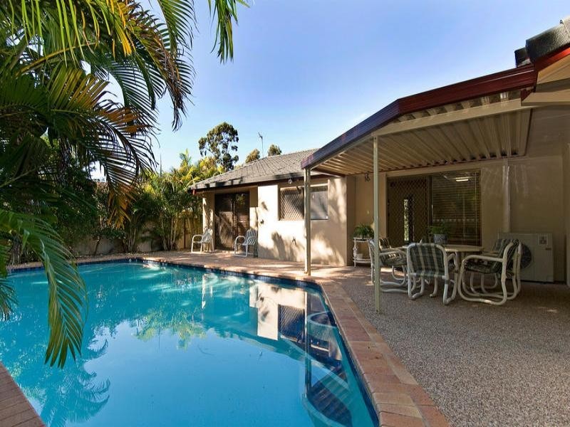 3 Northwood Close, Robina QLD 4226