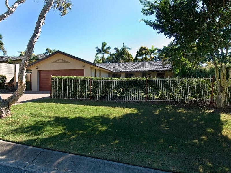 3 Northwood Close, Robina QLD 4226