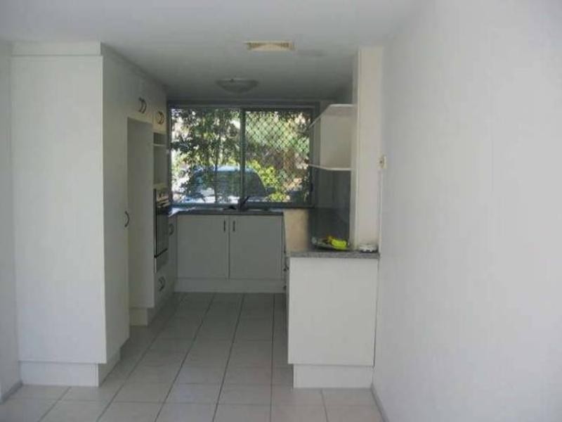 82/1 Resort Drive, Robina QLD 4226