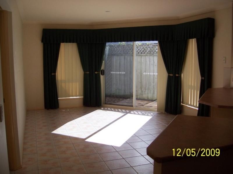 29 Dartmouth Court, Varsity Lakes QLD 4227