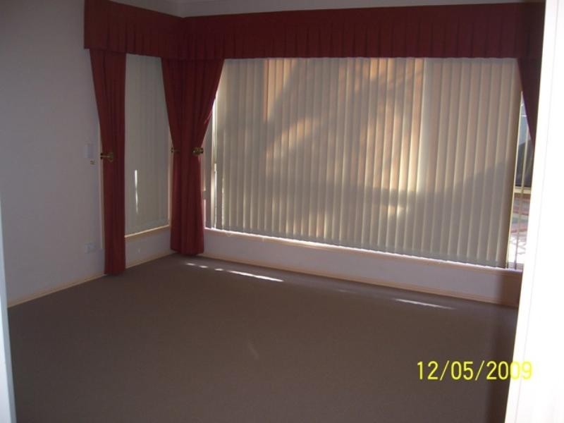 29 Dartmouth Court, Varsity Lakes QLD 4227