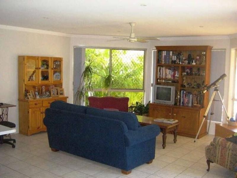 15 Wiltshire Drive, Mudgeeraba QLD 4213