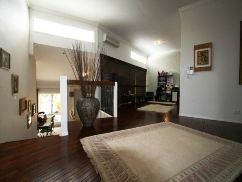 2/10 Mapleton Circuit, Varsity Lakes QLD 4227