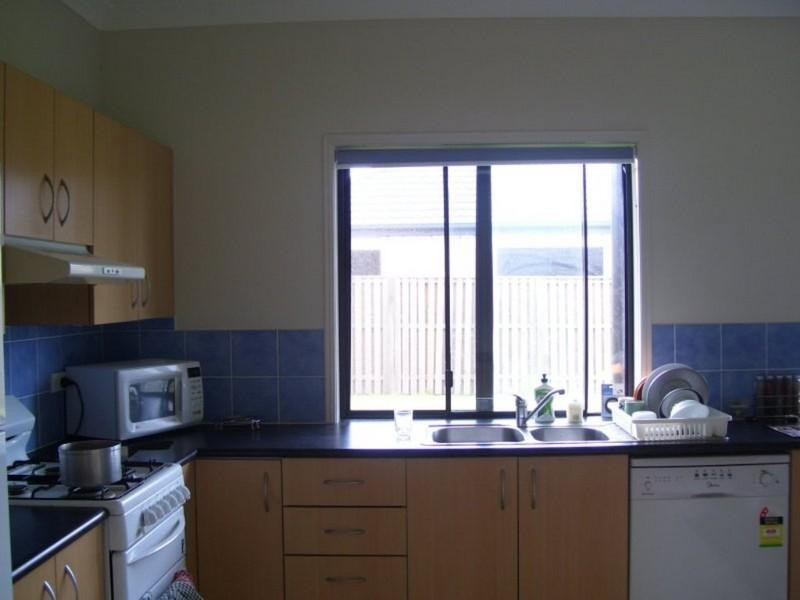 5 Andorra Place, Varsity Lakes QLD 4227