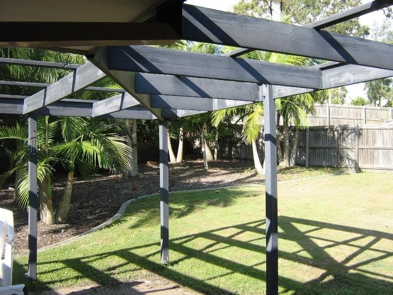 8 Errol Flynn Court, Parkwood QLD 4214