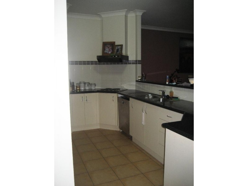 45 Lantau Crescent, Varsity Lakes QLD 4227