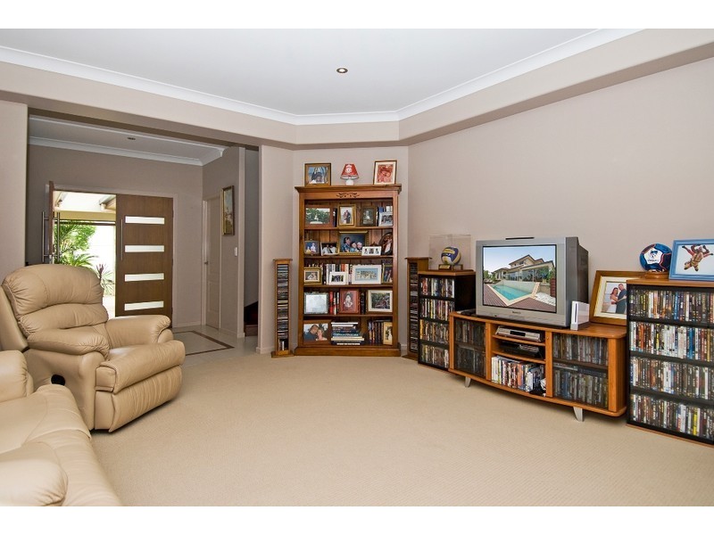 7 Auriga Court, Robina QLD 4226