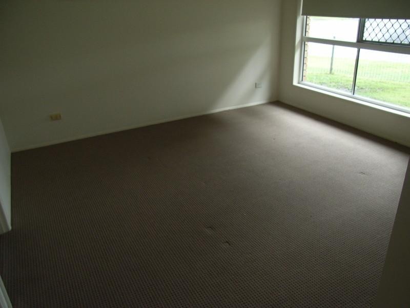 1 Lolita Court, Varsity Lakes QLD 4227