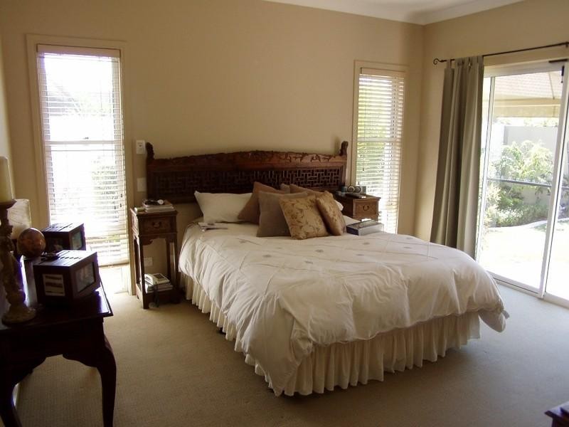 2040 Carlton Drive, Hope Island QLD 4212