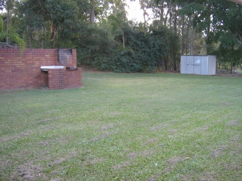 3 Woodlands Way, Parkwood QLD 4214