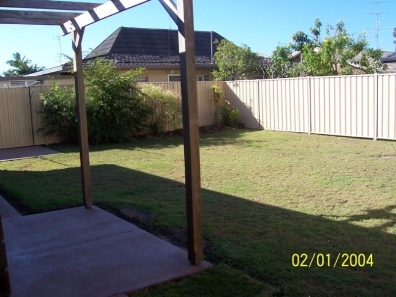 2/95 Mountain View Avenue, Miami QLD 4220