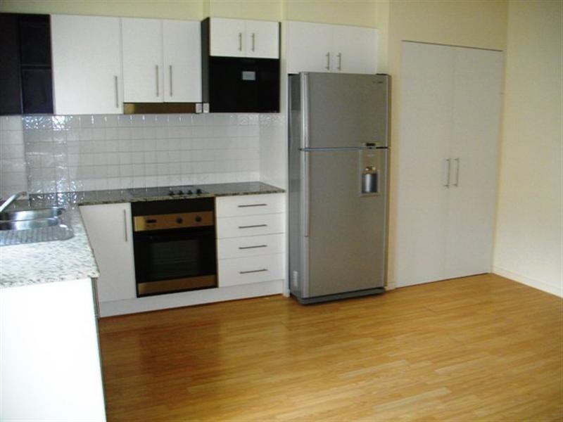 3B/20 Tourangeau Crescent, Varsity Lakes QLD 4227
