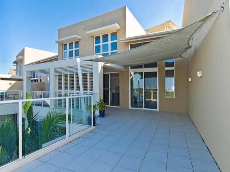 181/251 Varsity Parade, Varsity Lakes QLD 4227