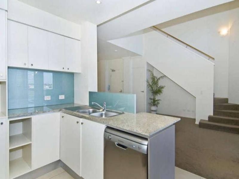 181/251 Varsity Parade, Varsity Lakes QLD 4227