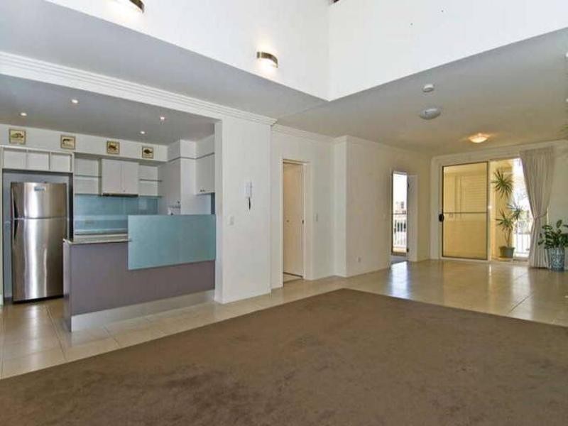 181/251 Varsity Parade, Varsity Lakes QLD 4227