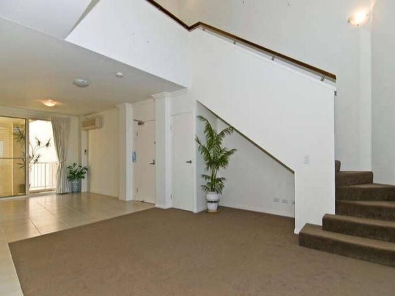 181/251 Varsity Parade, Varsity Lakes QLD 4227