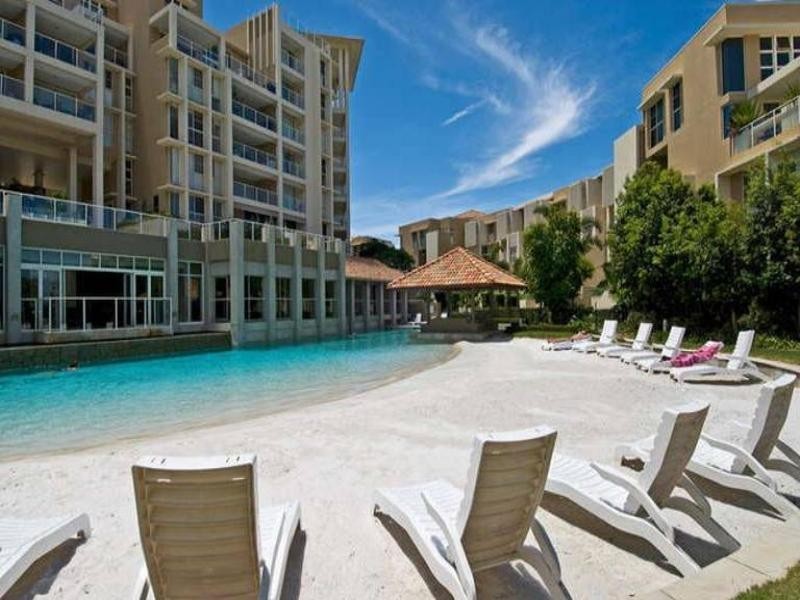 181/251 Varsity Parade, Varsity Lakes QLD 4227