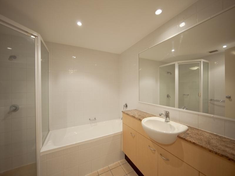 102/6 Douglas Street, Kirra QLD 4225