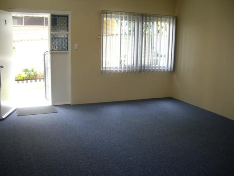 3/1969 Gold Coast Highway, Burleigh Heads QLD 4220