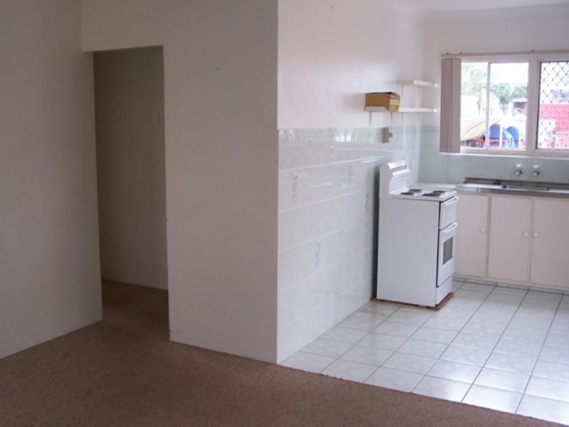 4/1969 Gold Coast Highway, Burleigh Heads QLD 4220