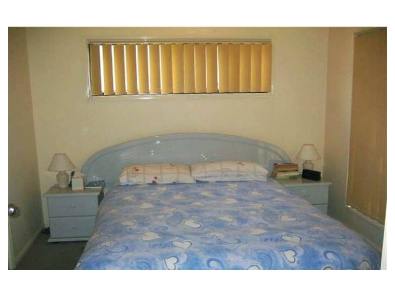 4 Duxton Drive, Varsity Lakes QLD 4227