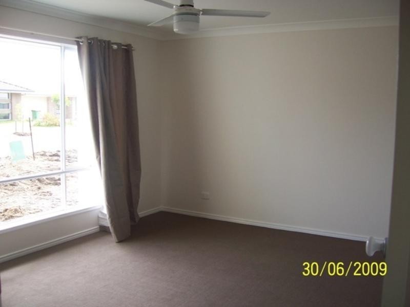 48 Runway Street, Upper Coomera QLD 4209