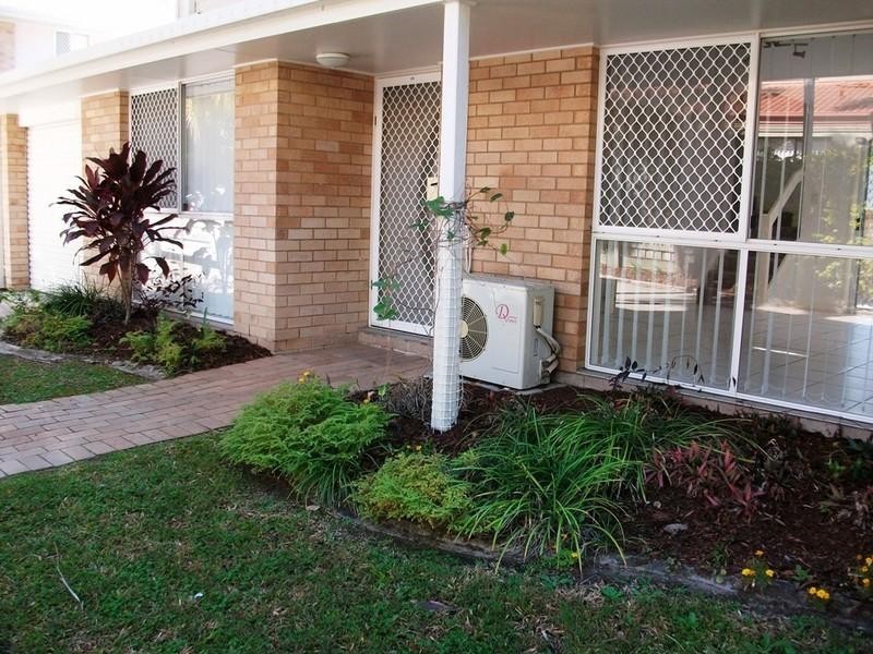 3/63 Benowa Road, Benowa QLD 4217